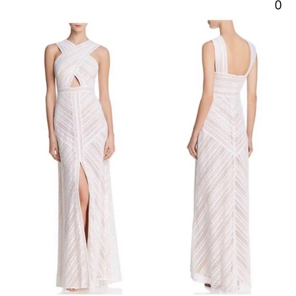BCBGMaxAzria White Keyhole Lace Detail Dress with Front Slit. Size 0